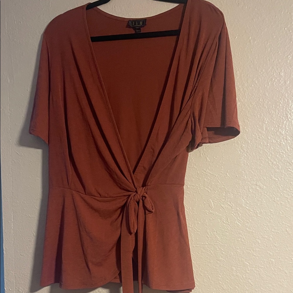 Rust Wrap Front Tie Short Sleeve Top